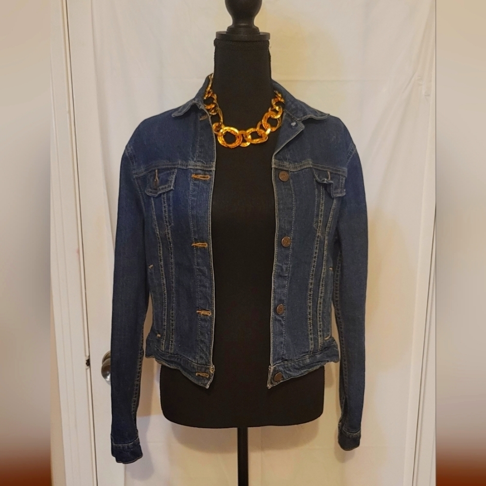 Retro Jean Jacket, design is similar to a Truckers Jacket.